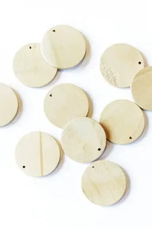 10 perles en bois - Ronde 34 mm Dernière Chance