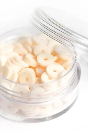 Acheter Direct Boite de perles rondelles heishi 6 mm - blanc rosé