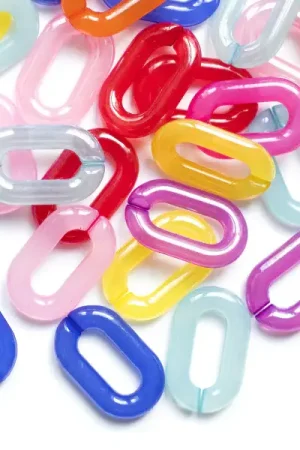 50 grands maillons en plastique 31 x 19 mm - à connecter pour création de chaîne - mix multicolore transclucide Nouvel Arrivage