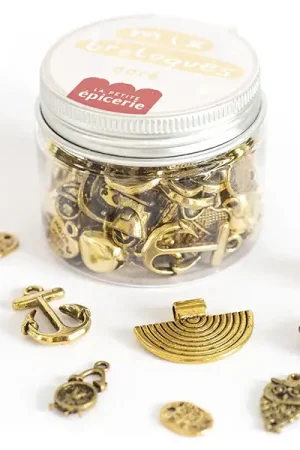 Promotion Pot de 80 grammes - mix de breloques dorées