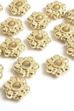 Meilleur Choix 20 perles intercalaires en forme de fleurs - Doré à l'or fin 18 K - 7,5 mm