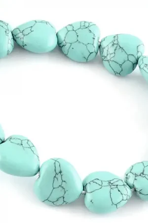 10 perles en forme de cœur en turquoise synthétique - 10 mm Vente Flash