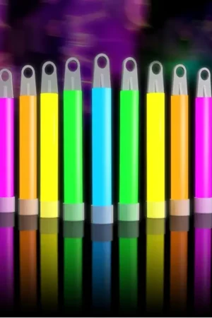 4 Batons lumineux Glow 10cm Nouvelle Collection