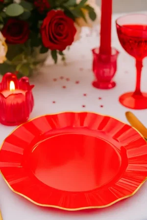 6 Assiettes Réutilisables Plastique Rouge et Or 26cm Top Vente