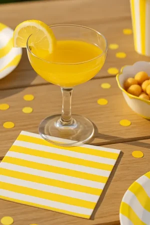 15 Serviettes Cocktail Mix&Match Papier Jaune et Blanc 24x24cm - 3 Plis Quantité Limitée