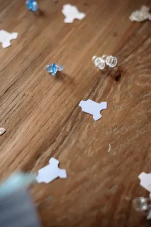 Confettis de table body bebe bleu ciel Livraison Express