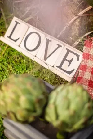 Mot Love sur socle en bois Usine Directe