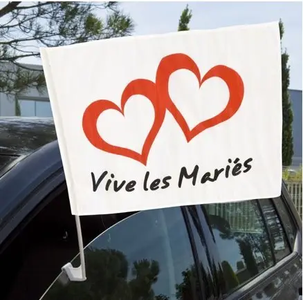 Produit De Marque Drapeau vive les mariés pour voiture