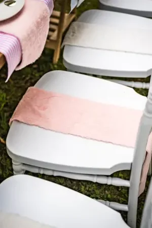 Soldes Chemin de table Fourrure Rose