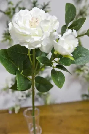 Branche de rose blanche avec boutons 64cm Réduction