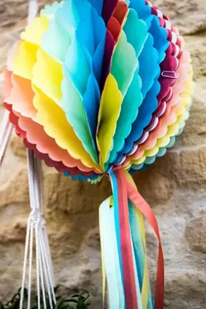 Boule alveolée Tassel Berlingot 30cm Prix Cassé