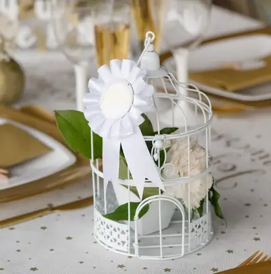 Paiement Sécurisé Petite tirelire cage métal blanc 24cm