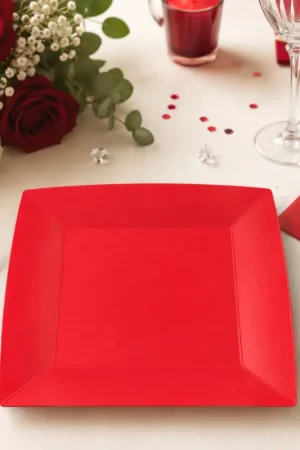 Commander Maintenant Assiette carrée en carton Rouge 23cm x 10 pièces