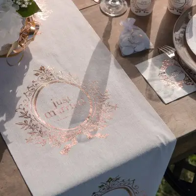 Chemin de table Rose Gold Just married Prix Bas