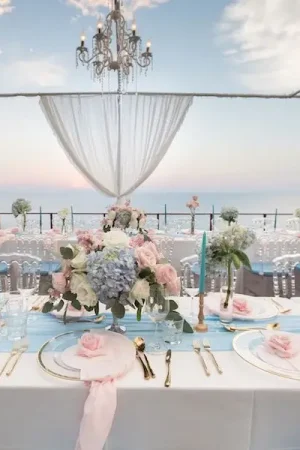 Chemin de table voie seche luxe Bleu Ciel Seulement Aujourd'hui