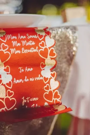 Must-Have Ruban Satin Tête a Tête Rouge avec Coeur