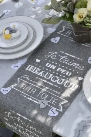Chemin de table Gris Jean polyester Je t'aime Bon Plan