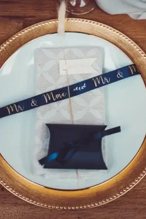 Produit De Marque Etui a dragees Bleu Marine avec ruban satin Bleu marine x 10