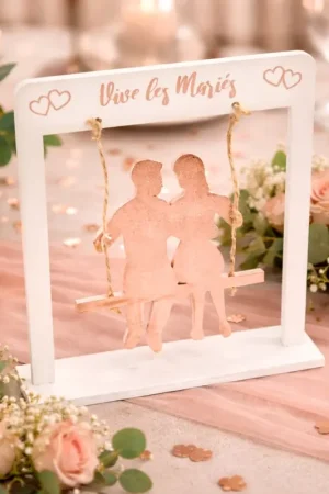 Centre de table couple sur balancoire Rose gold Offre Exclusive