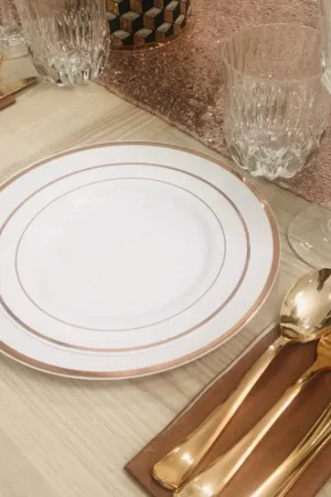 Achetez Aujourd'hui Grande Assiette plastique ronde liseré Rose gold x 10 pièces