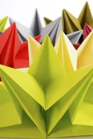 Serviette pré pliée en papier Vert anis x 12 pièces Réduction