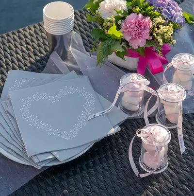 Serviette en papier Airlaid Liseré Coeur Argent Meilleure Vente