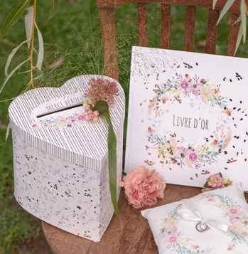 Commande En Gros Urne coeur mariage Fleuri