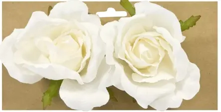 Lot de 2 roses bouton blanches Nouvelle Collection
