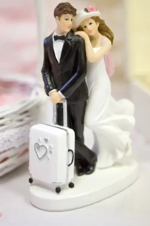 Couple de mariés avec Valise Vente Flash