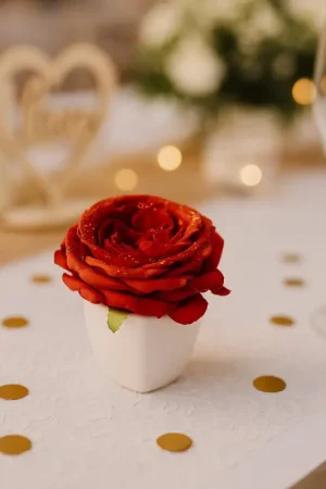 Petit pot de Rose rouge pailleté 8x6cm Solde