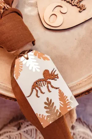 Nouveauté 8 Etiquettes Dinosaure liege Or avec ficelle