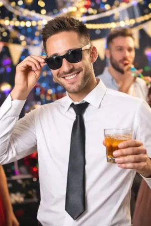 Achetez Aujourd'hui Cravate à Zip Satin Noire