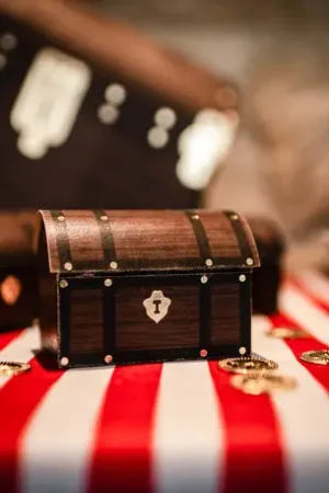 Chemin de table Tissu Pirate Rouge et Blanc Meilleur Prix