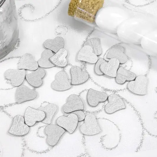 Achat Immédiat Lot de 30 petits confettis coeurs en bois métallisé Argent
