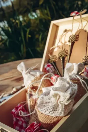 Boite en bois Souvenir a Personnaliser Soldes