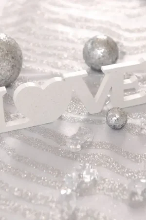 Déco table LOVE Blanc Pas Cher