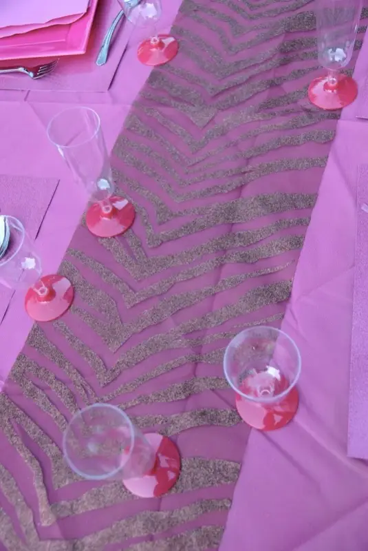 Prix Choc Chemin de table Zebré Argent