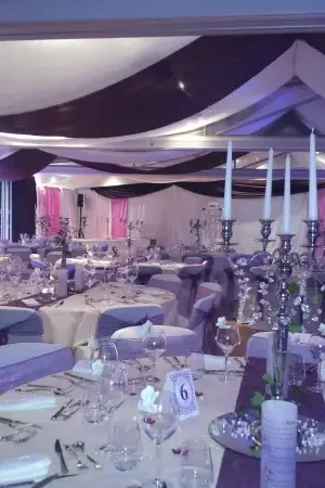 Tenture de salle 100 mètres Violet Dernier Modèle