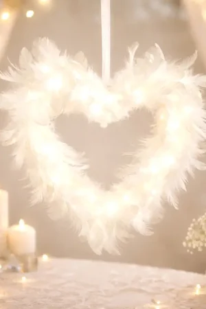Coeur en Plume Blanc Ajouré 20 cm Quantité Limitée