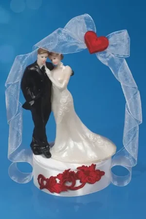 Couple de mariés sous arche avec coeur Rouge Produit De Marque