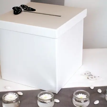Affaire À Saisir Urne mariage Blanche