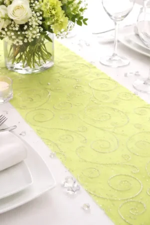 Achetez Aujourd'hui Chemin de table en organza arabesque Vert anis