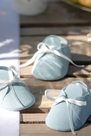 Prix Promo Chausson de bébé a dragees Bleu ciel X 4 pièces