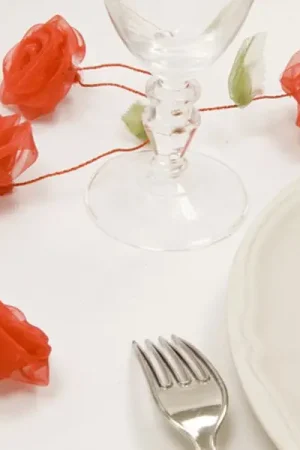 Bon Plan Guirlande de rose en Organza Rouge