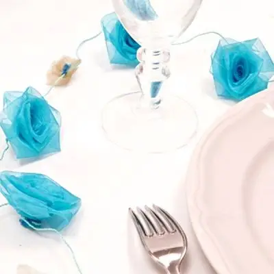 Marque Guirlande de rose en Organza Turquoise