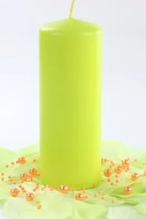 Bougie cylindrique Vert anis 10cm Commander Maintenant