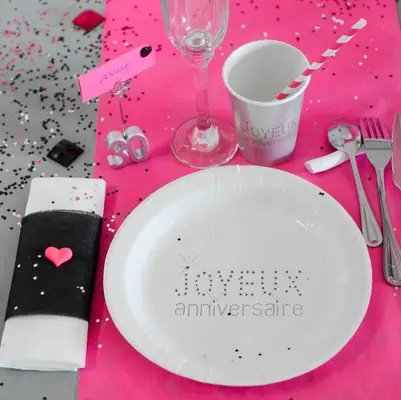Commande En Gros Assiette en carton Joyeux anniversaire Blanc 23cm x 10 pièces