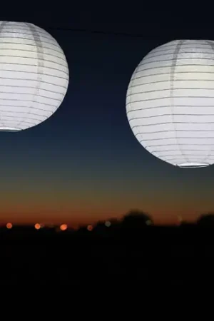 Boule japonaise Blanche lanterne avec LED 30cm Bon Marché