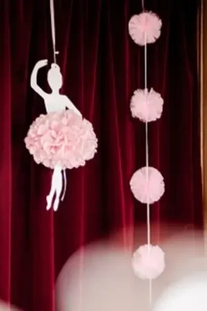 Solde Guirlande Décorative de Pompon de Tulle Rose