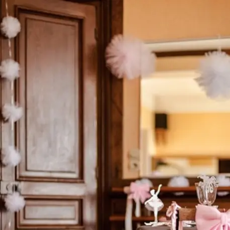 Guirlande Décorative de Pompon de Tulle Blanc Meilleure Vente